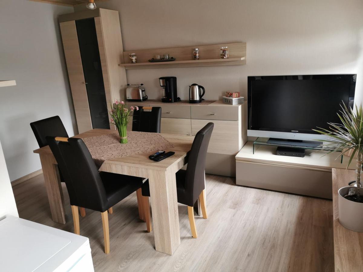 Privatzimmer Guhl Munster im Heidekreis Buitenkant foto